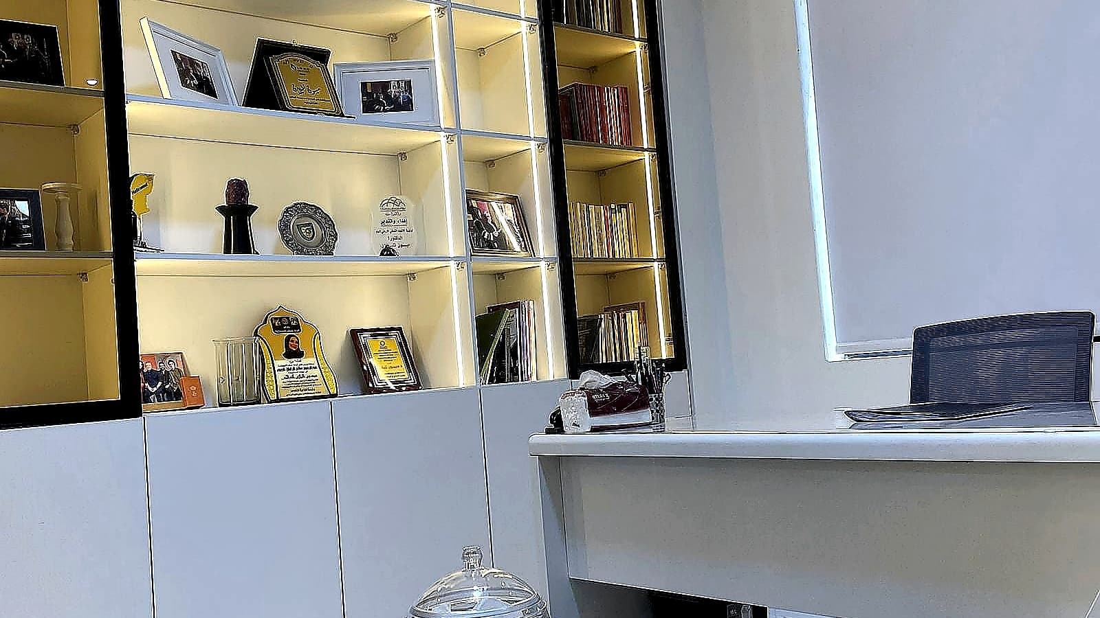 مكتب وشهادات — أدوات الاحتراف للتدريب وبناء القدرات